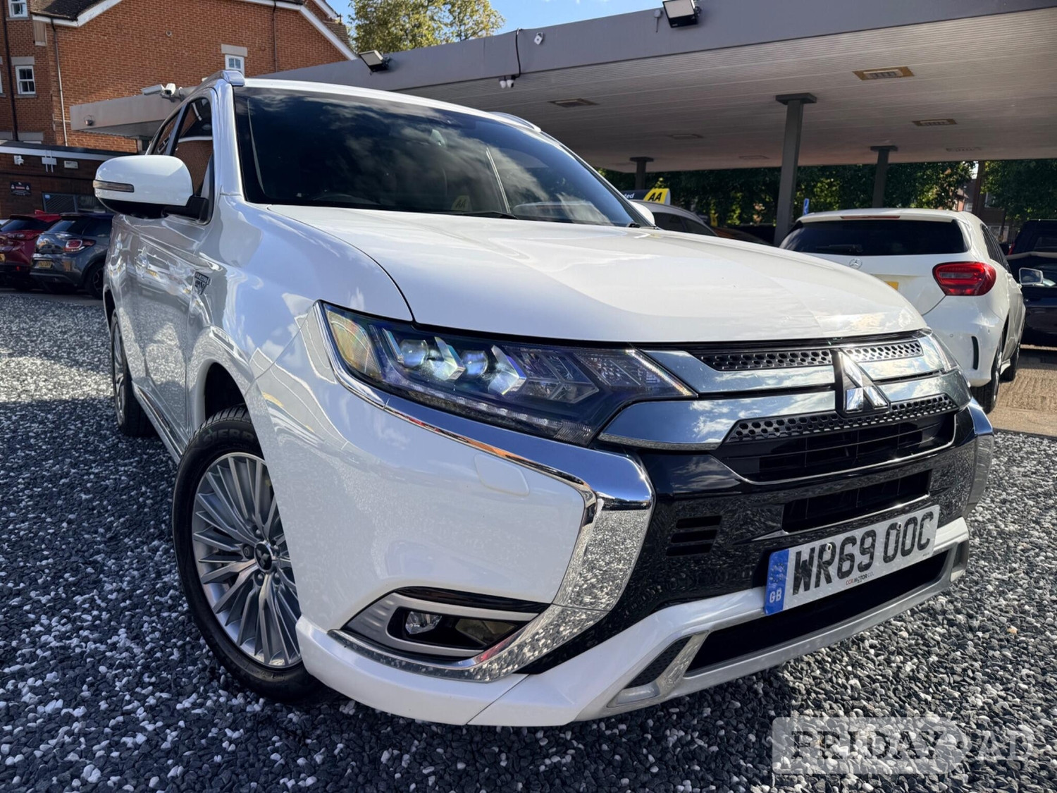 [ berth ]Mitsubishi Outlander