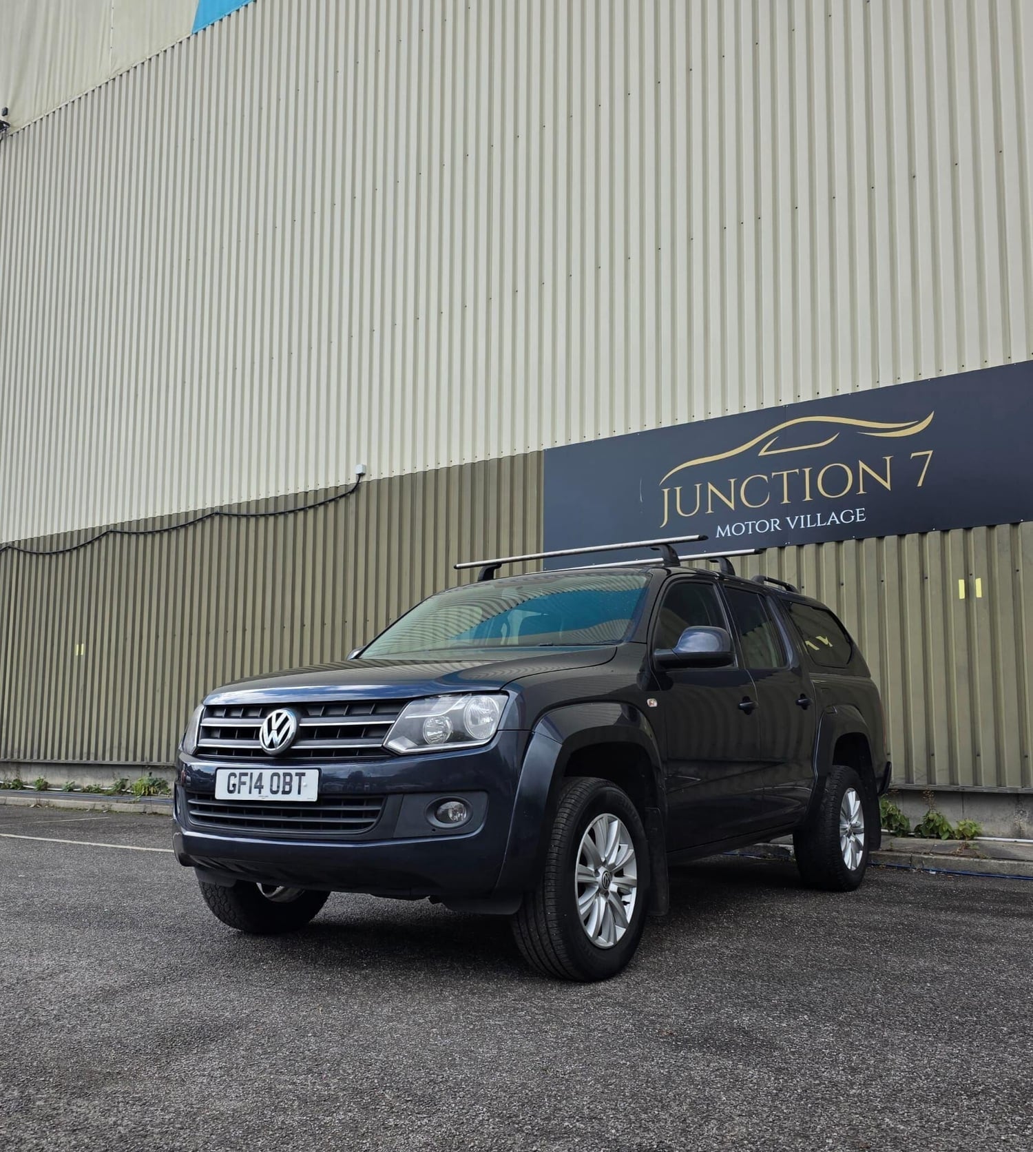 Volkswagen Amarok 2014 - Vans & Commercial Vehicles