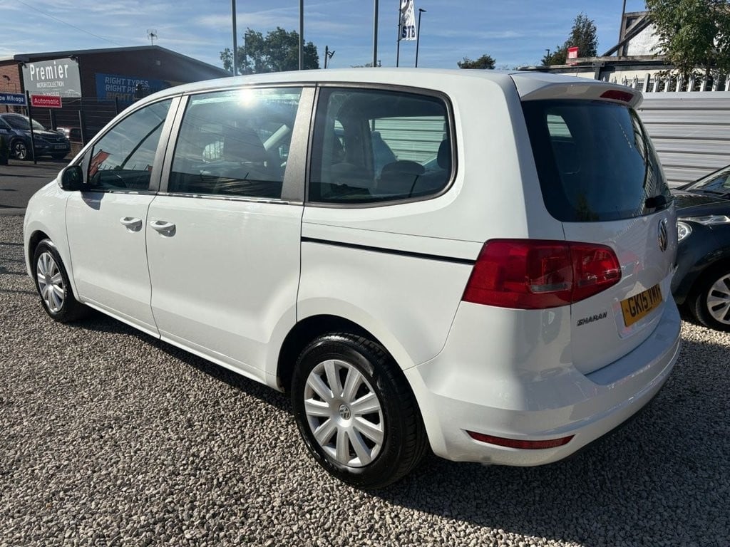 Volkswagen Sharan 2015 - Cars in Sheffield