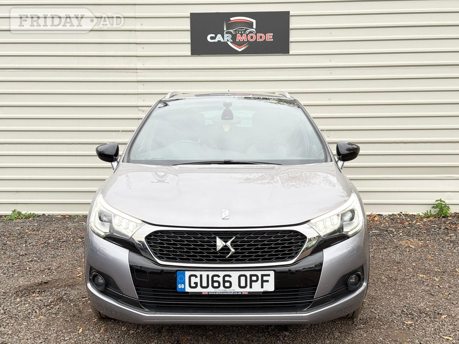 [ berth ]DS DS 4 Crossback