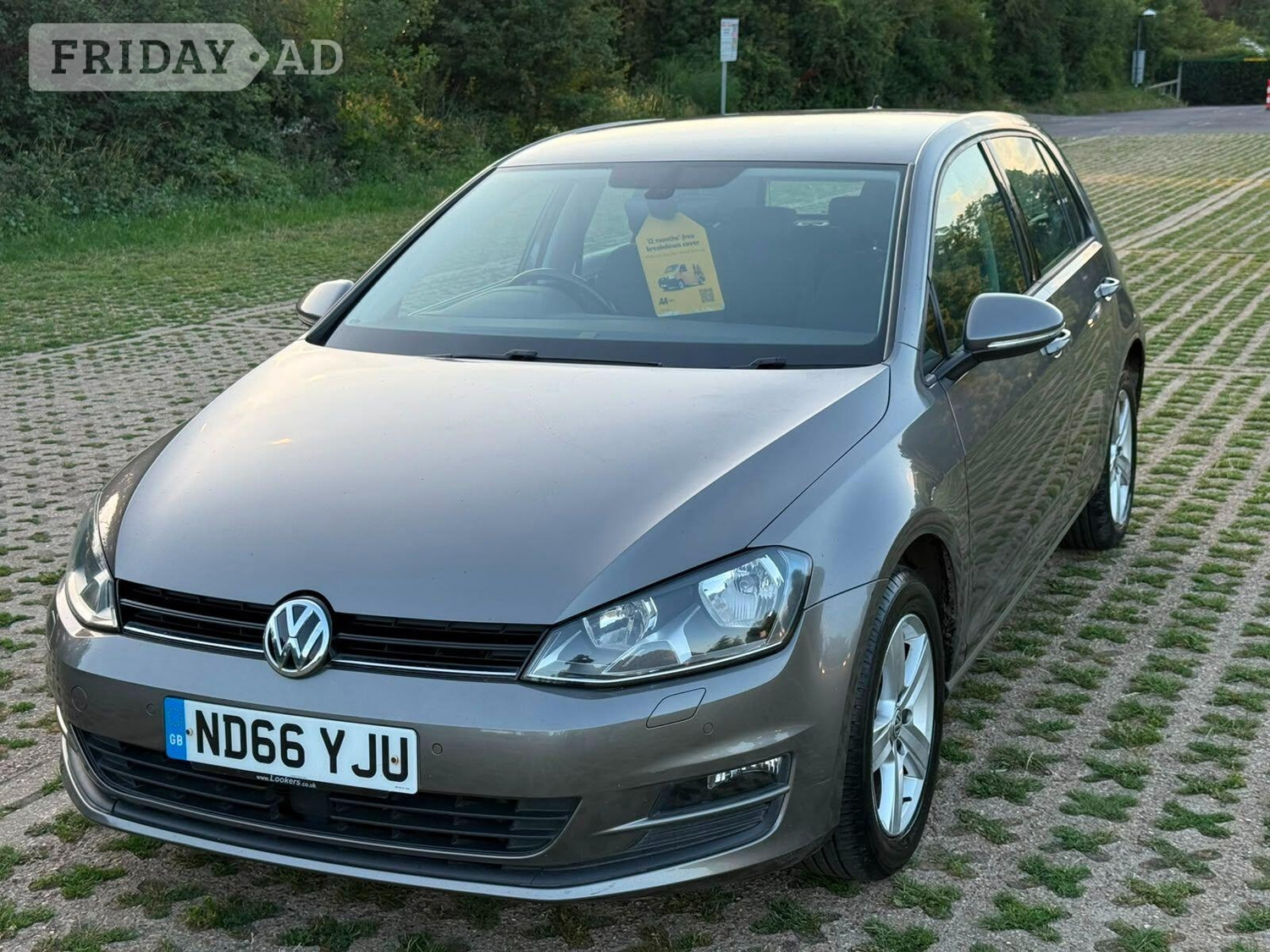 Volkswagen Golf 2017 - Cars in Swanley