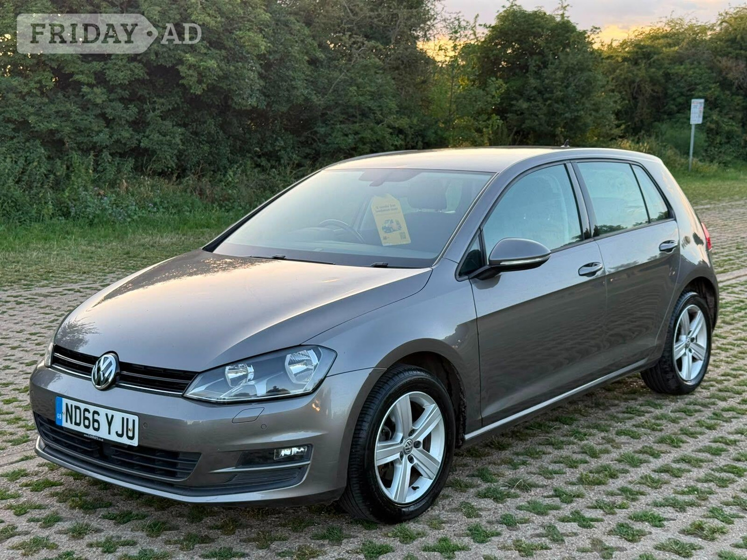 Volkswagen Golf 2017 - Cars