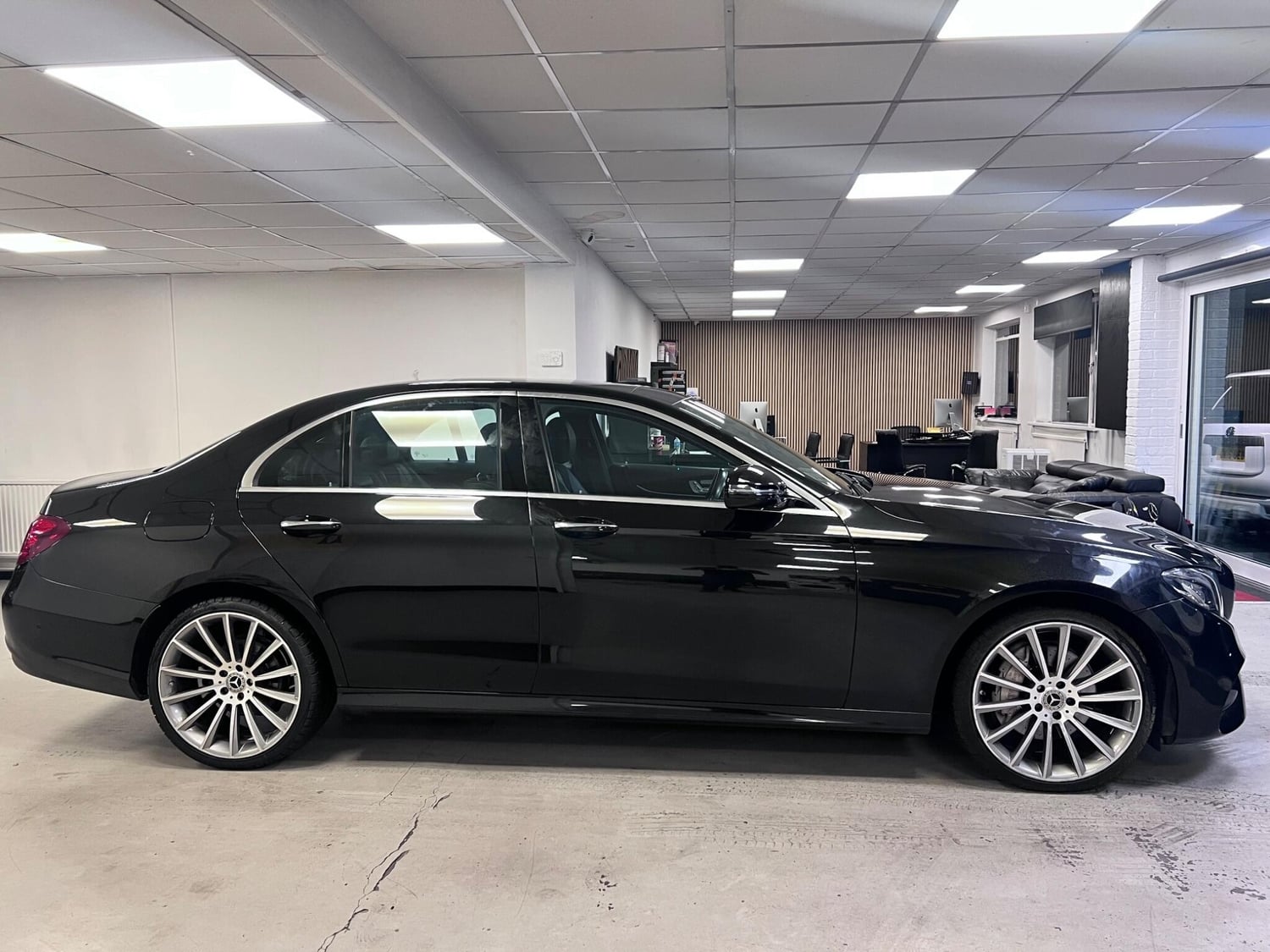 Mercedes-Benz E Class 2016 - Cars in Stroud
