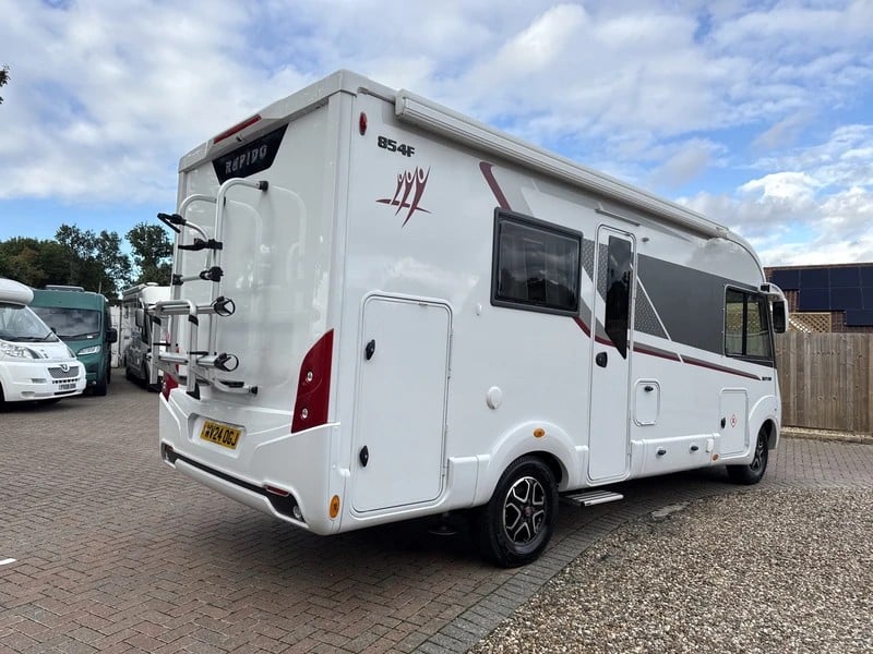 [4 berth ]Rapido 854 F