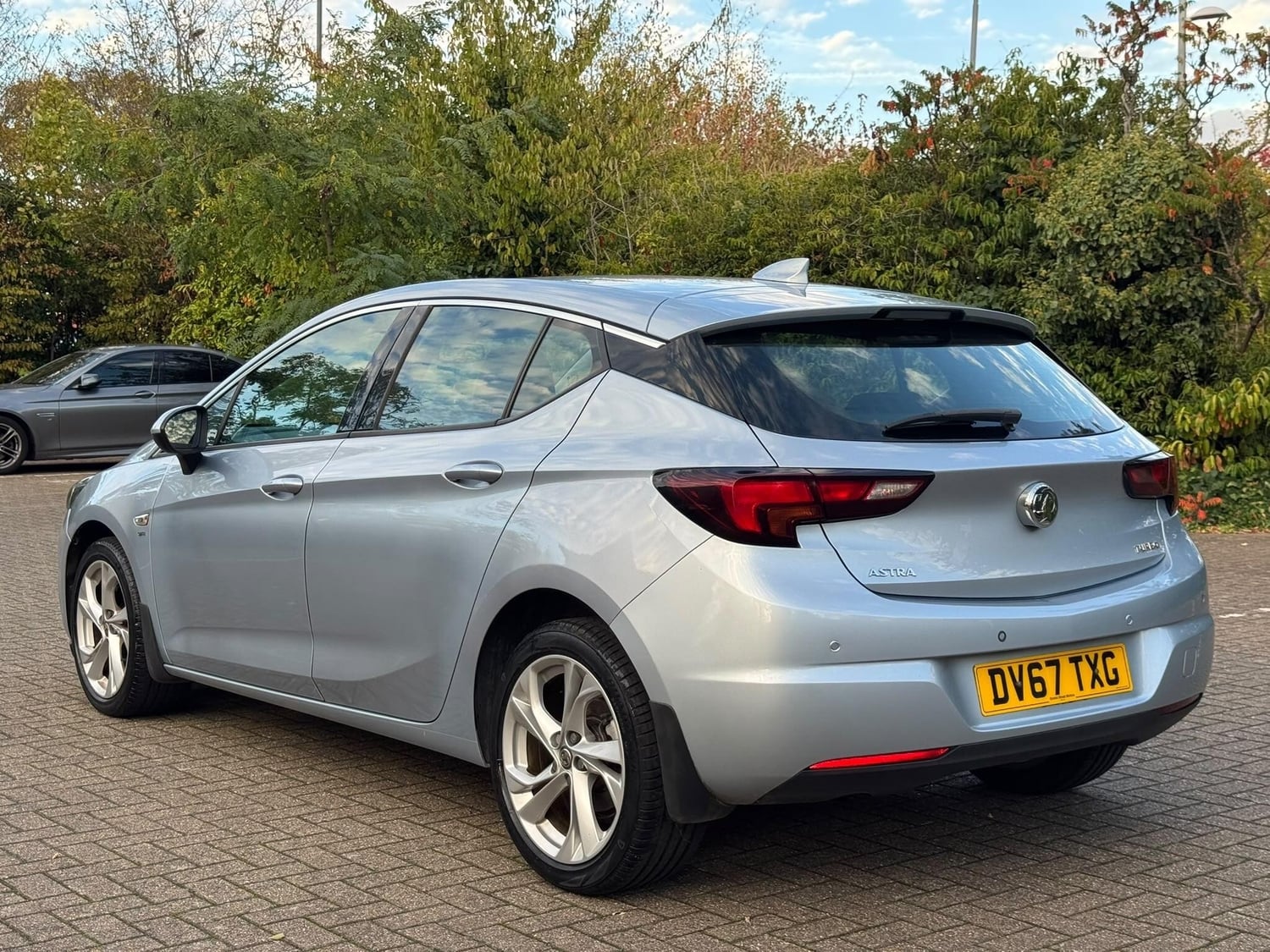 Vauxhall Astra 2017 - Cars