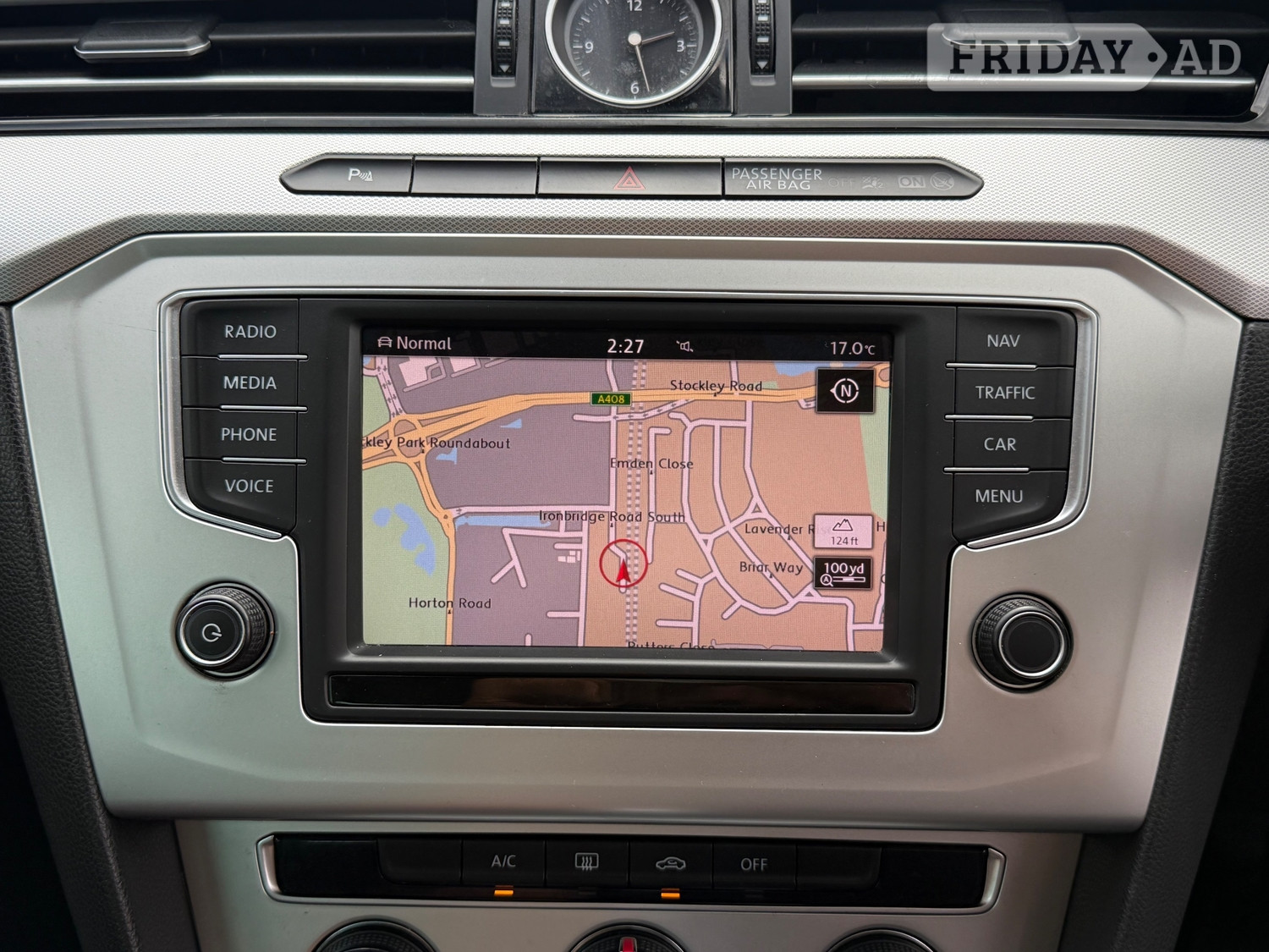 Volkswagen Passat 2016 - Cars in Hillingdon
