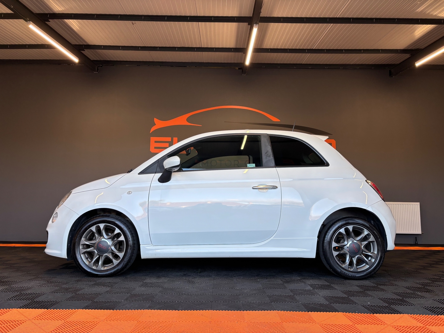 Fiat 500 2015 - Cars