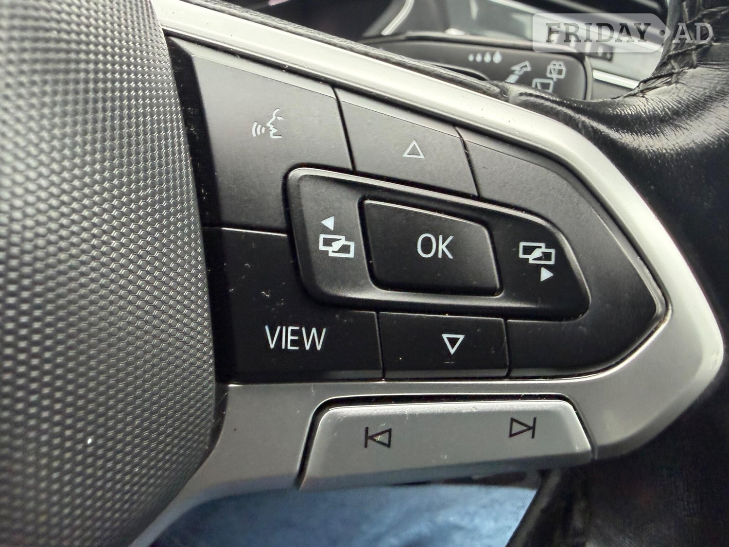 Volkswagen Tiguan 2022 - Cars in Sutton