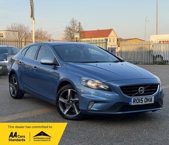 Volvo V40 2015