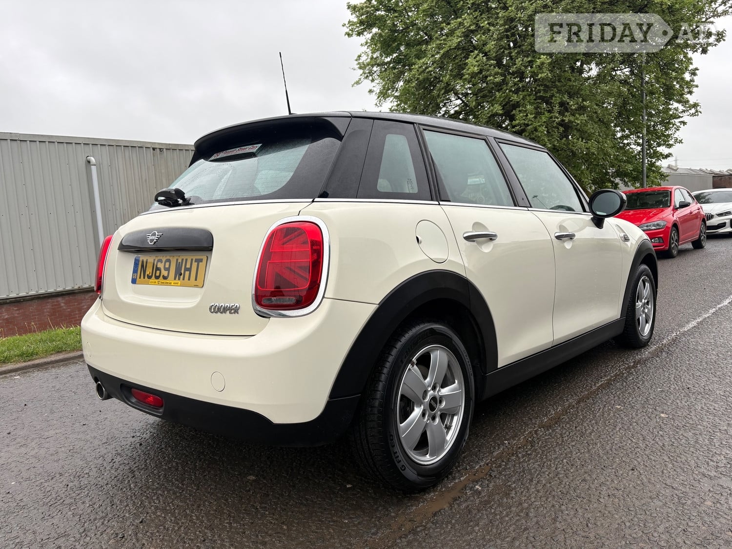 [ berth ]Mini Hatch