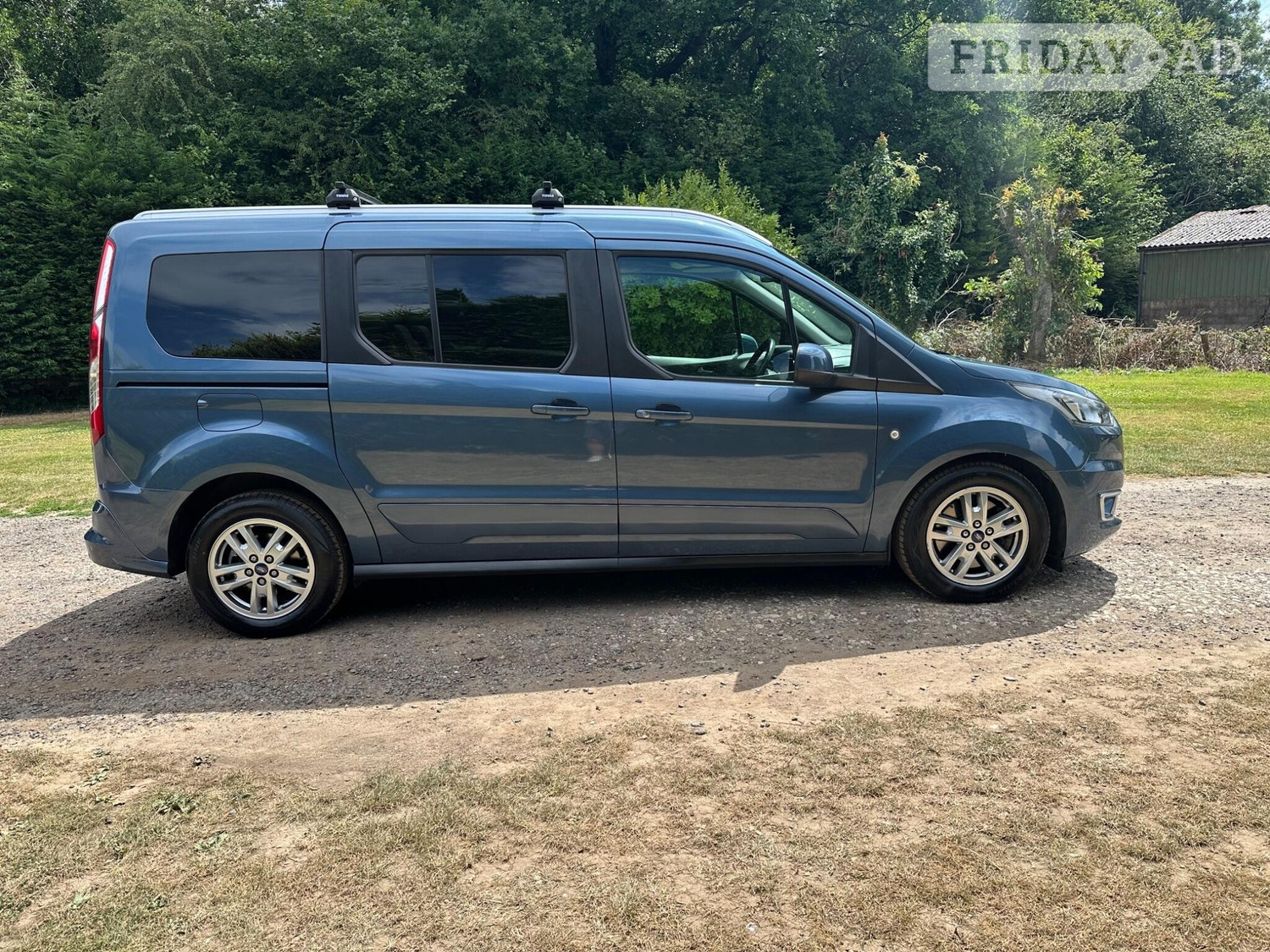 Ford Grand Tourneo Connect 2020 - Cars in Westerham