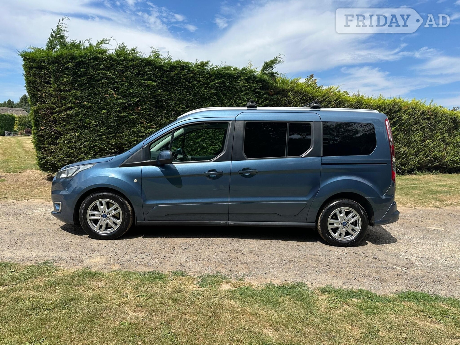 Ford Grand Tourneo Connect 2020 - Cars