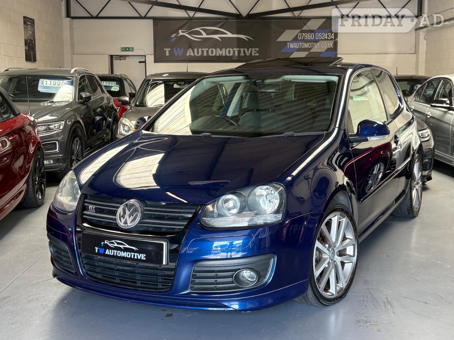 Volkswagen Golf 2009 in Milton Keynes