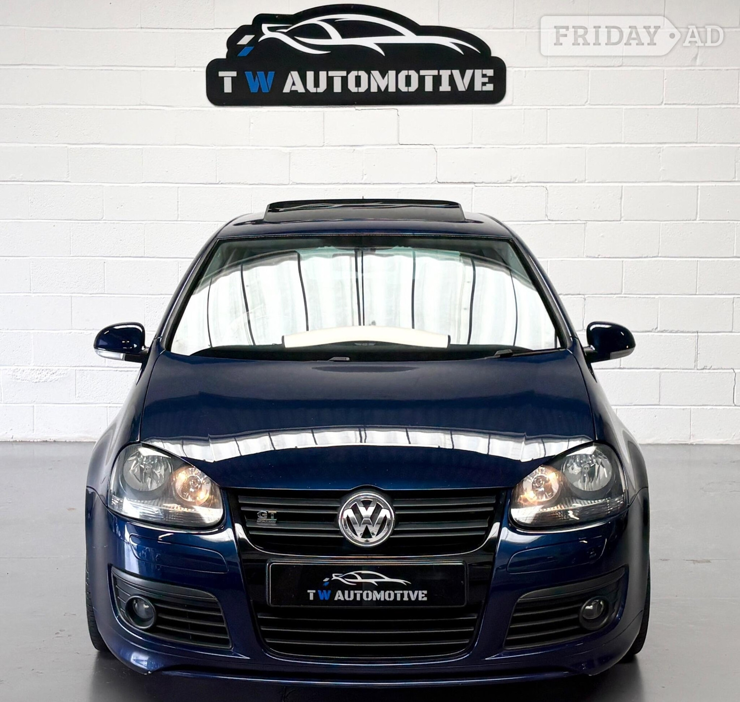 [ berth ]Volkswagen Golf