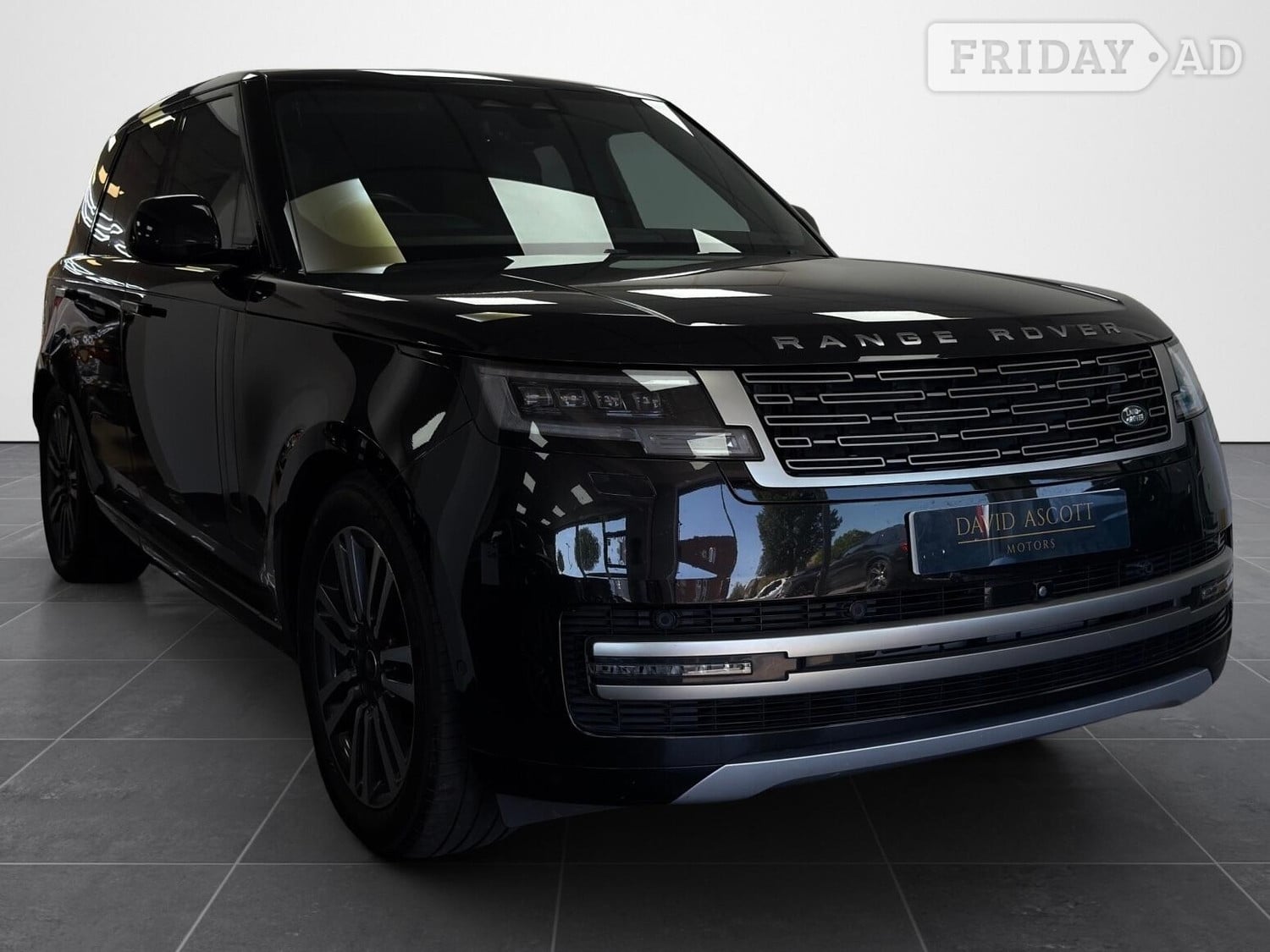 Land Rover Range Rover 2023 - Cars
