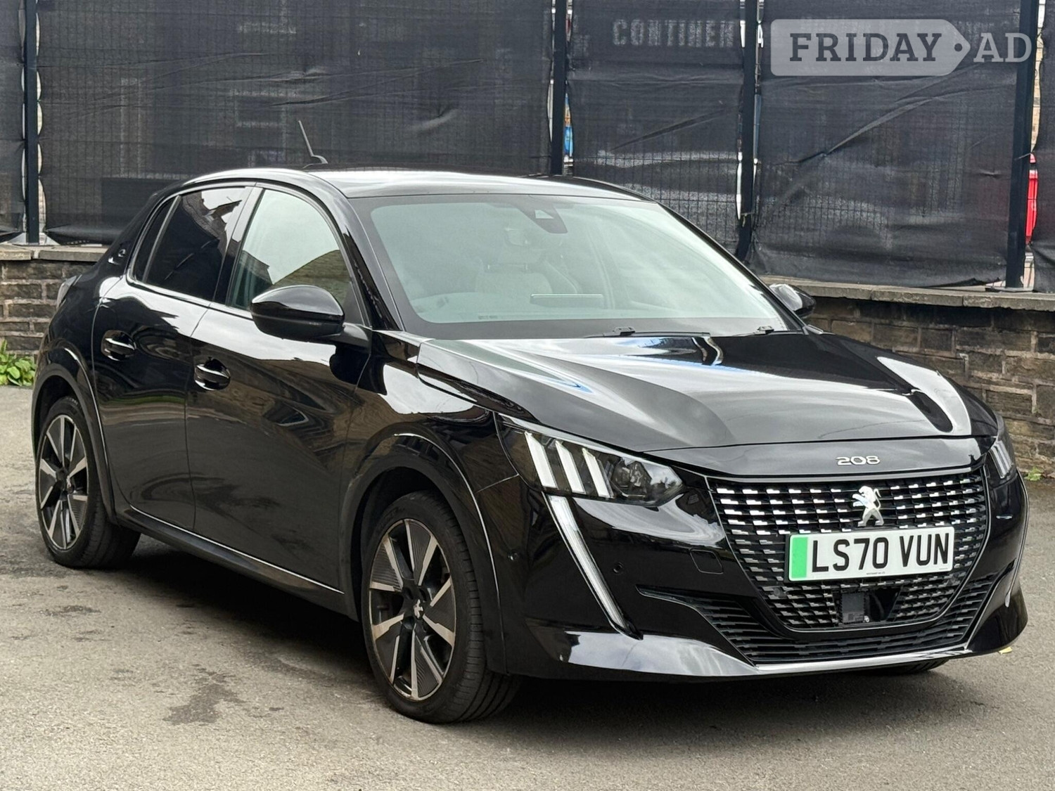 Peugeot e-208 2020 - Cars