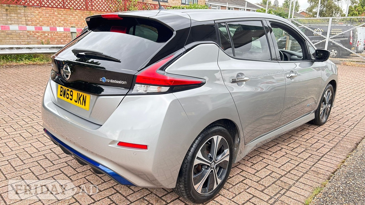 Nissan LEAF 2019 - Cars in Dartford