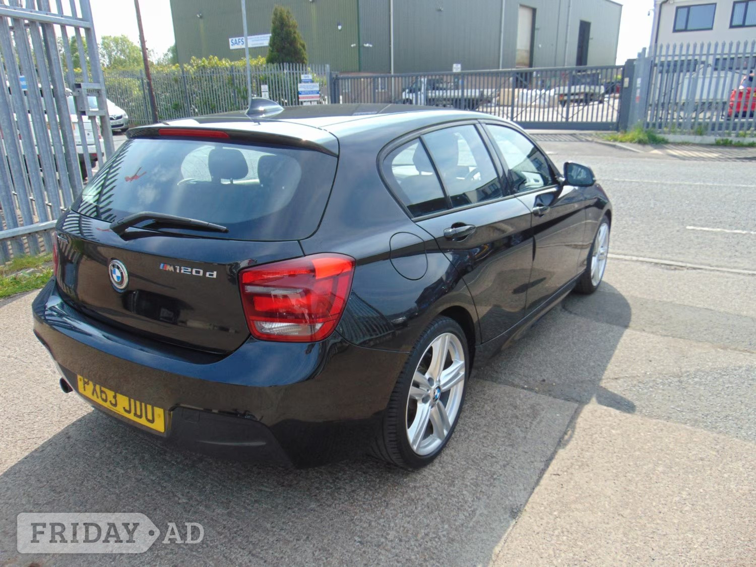 [ berth ]BMW 1 Series