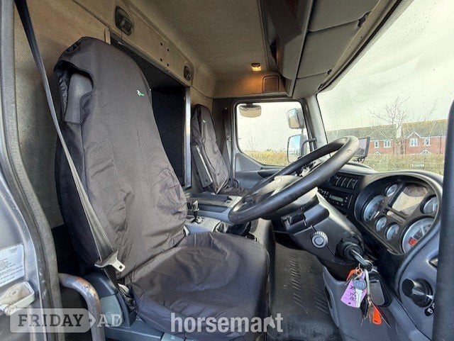Bennington Horseboxes  Banbury