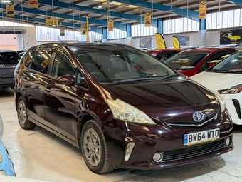 Toyota 7 Seat Prius 2014