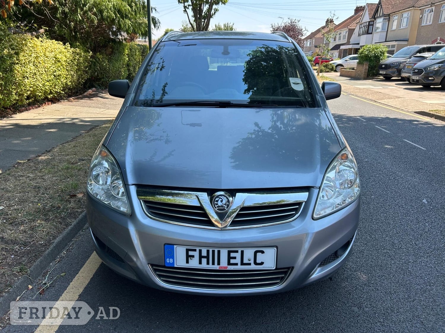 [ berth ]Vauxhall Zafira