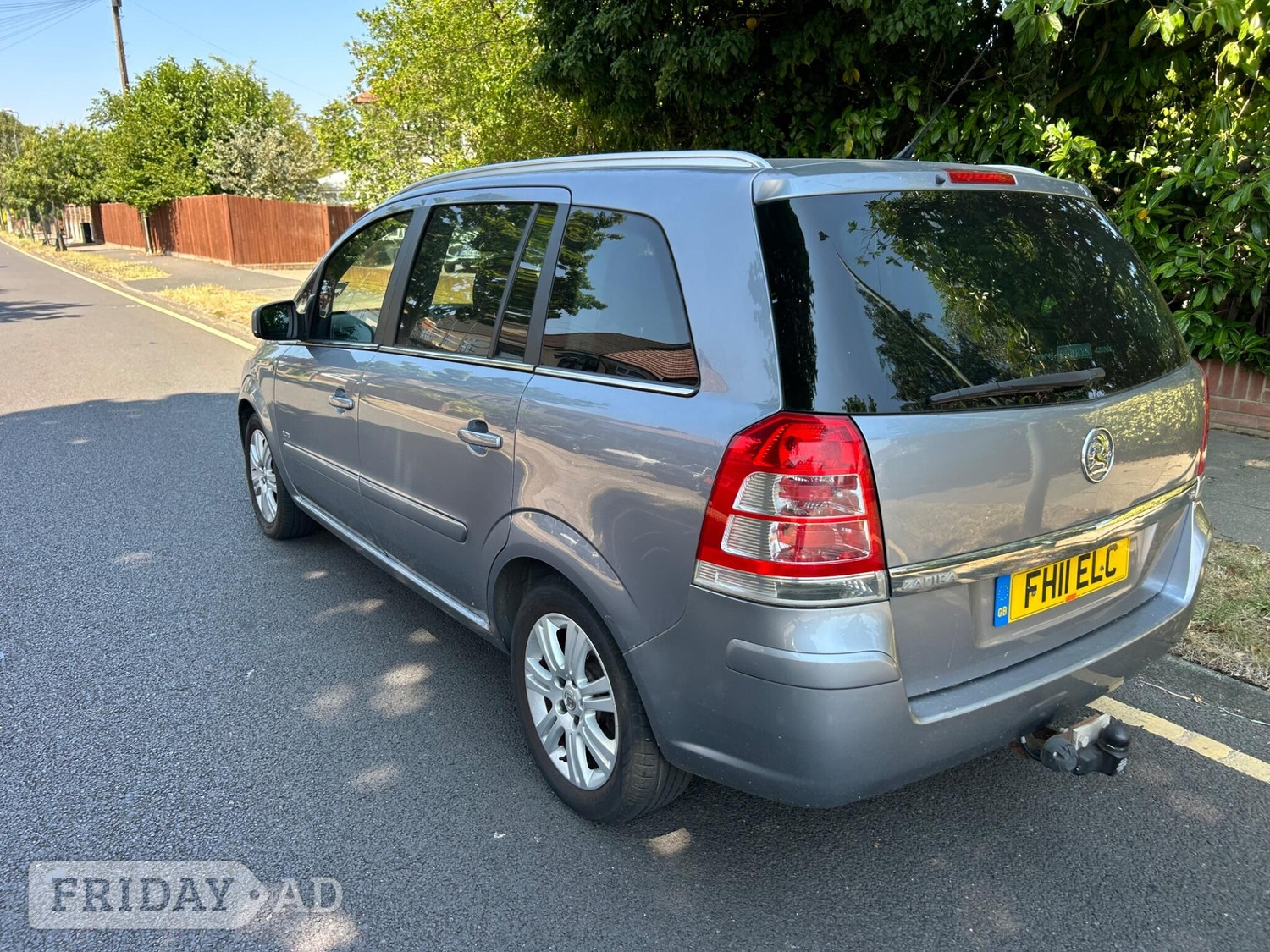 Vauxhall Zafira 2011 - Cars