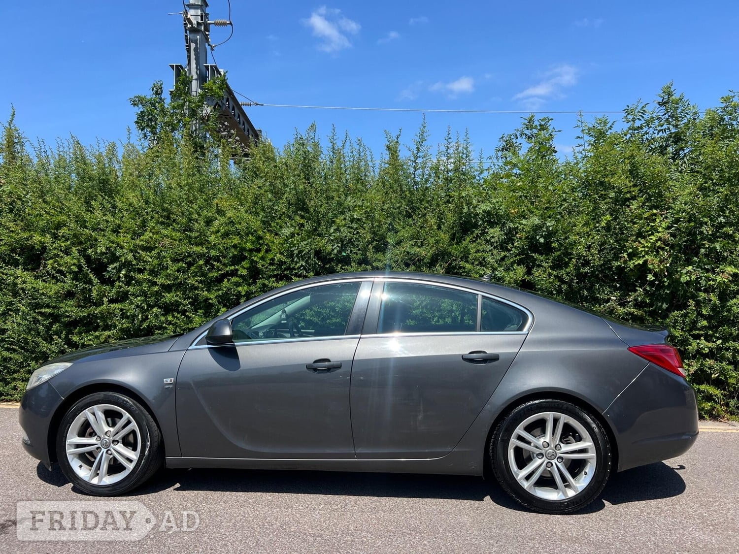 Vauxhall Insignia 2011 - Cars in Swindon