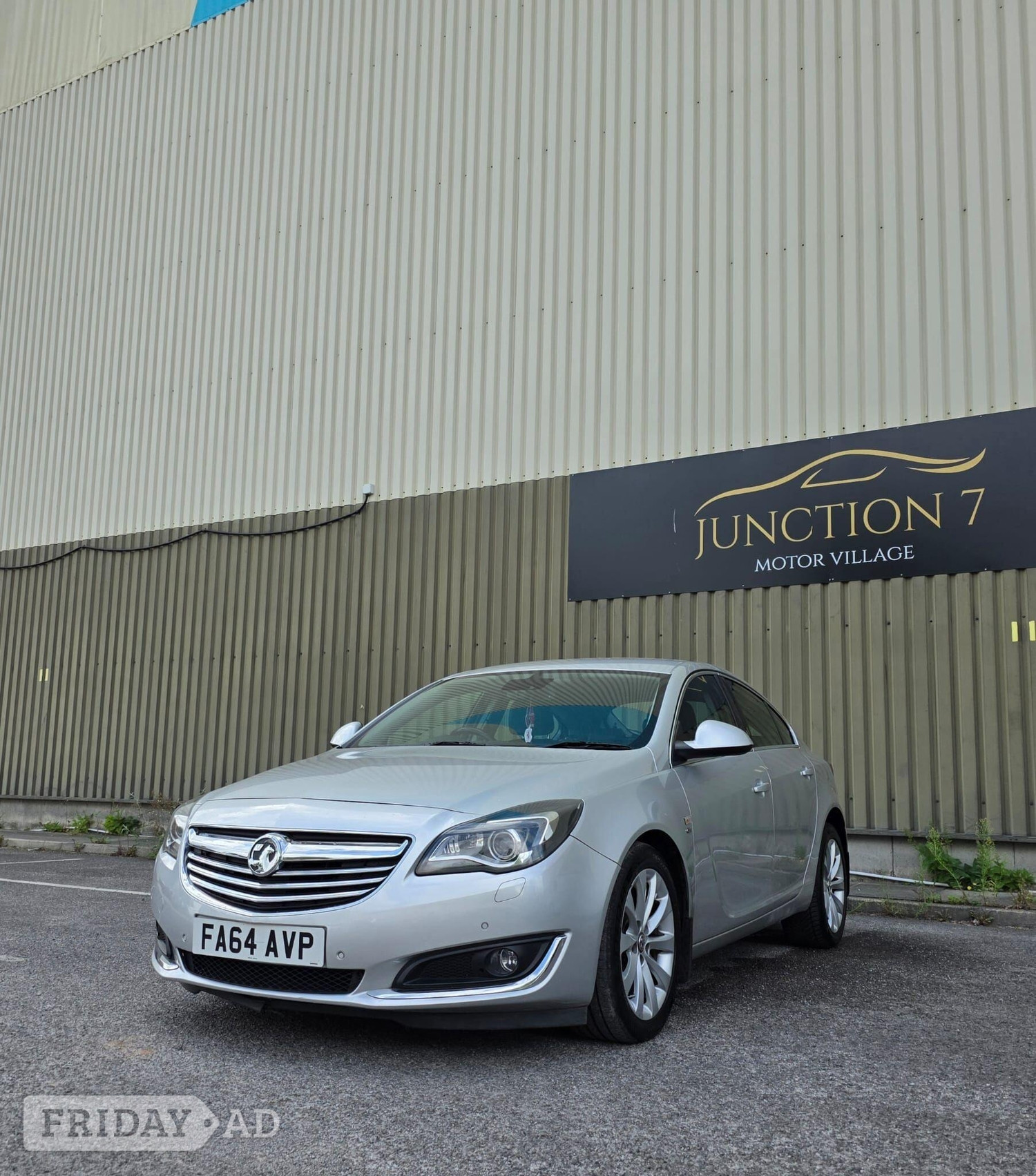 Vauxhall Insignia 2015 - Cars