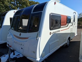 Bailey Unicorn Seville 2017