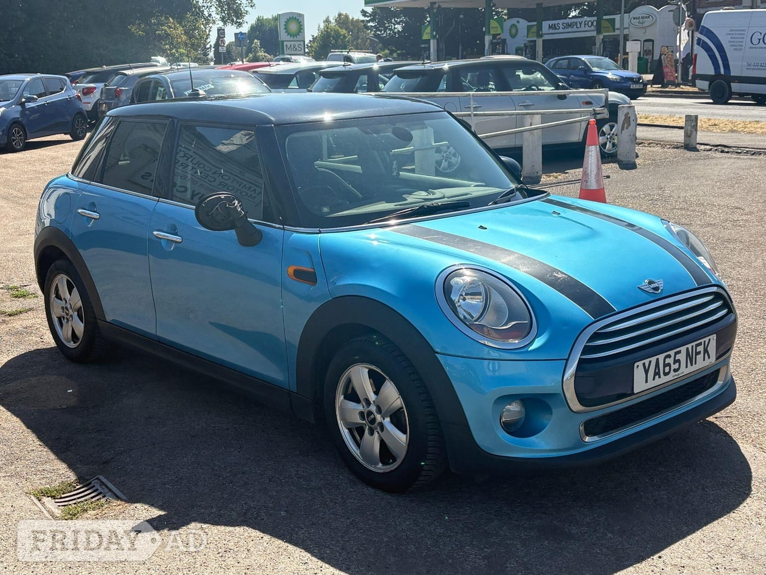 [ berth ]Mini Hatch