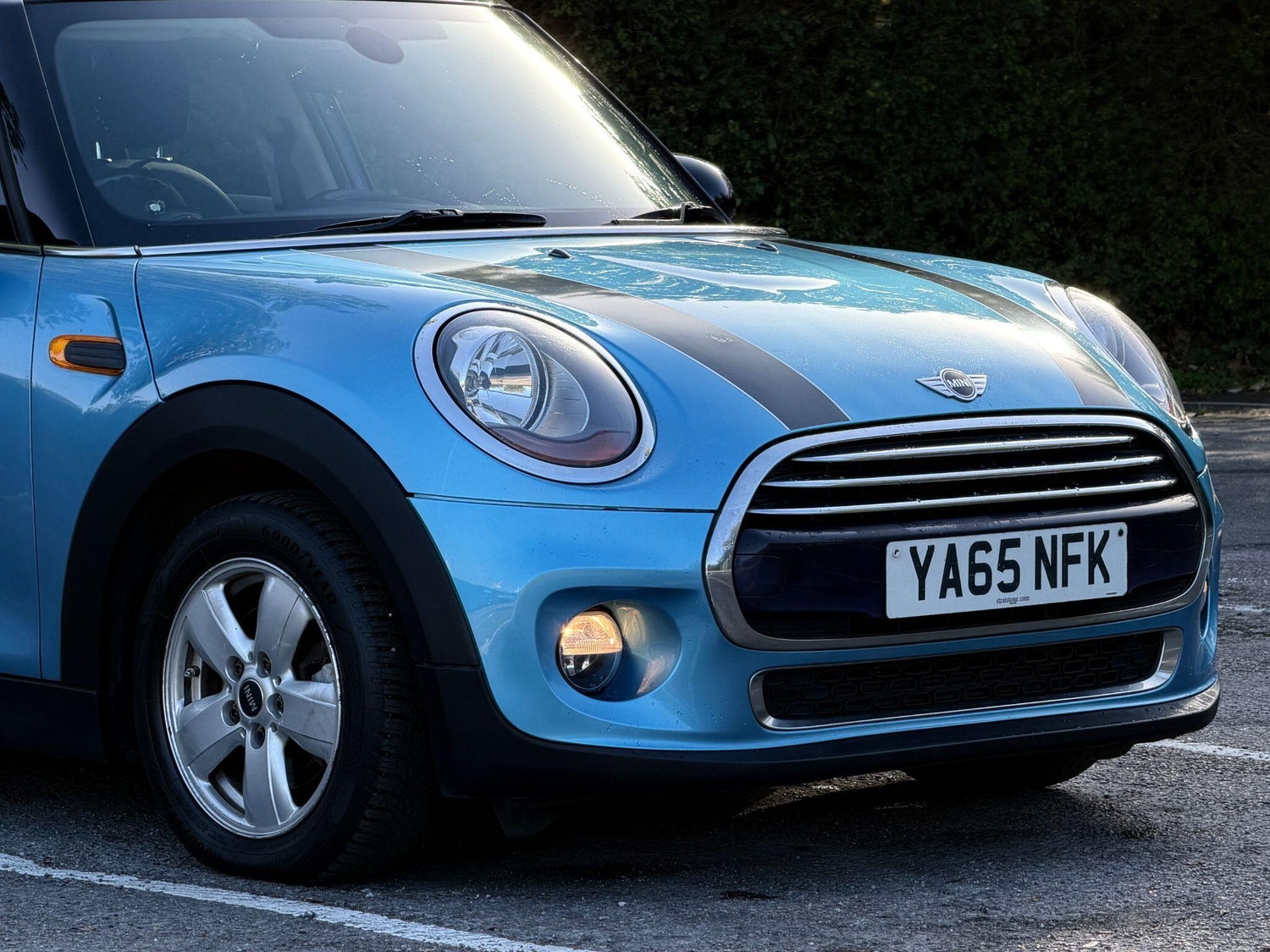 Mini Hatch 2015 - Cars