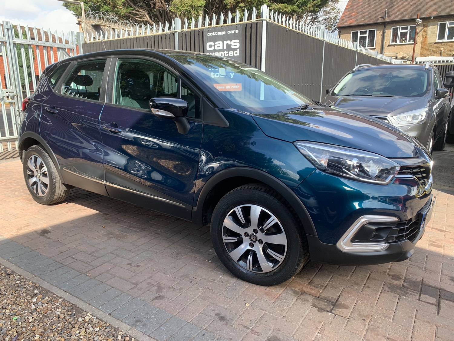 Renault Captur Hayes
