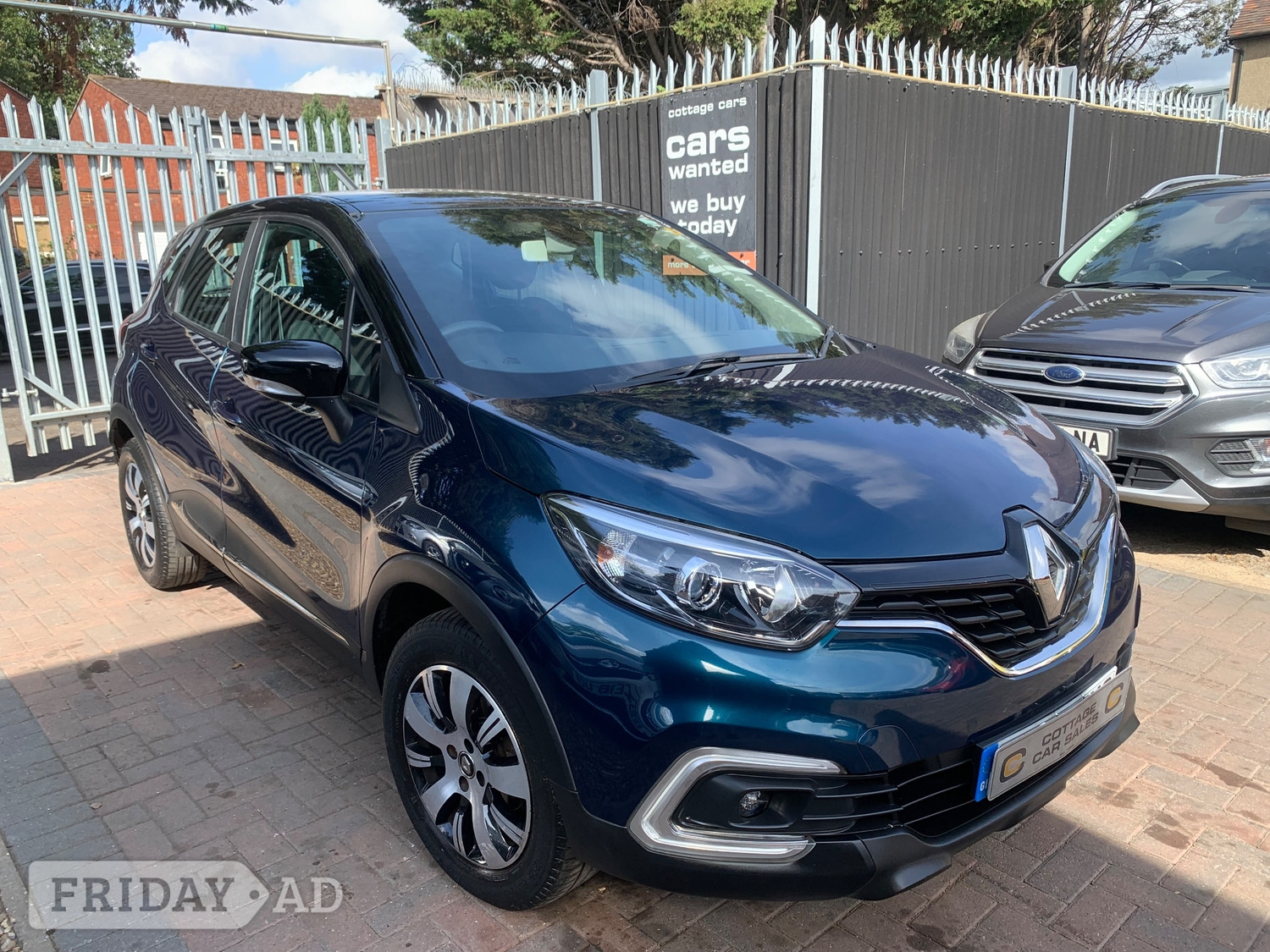 Renault Captur 2019 in Hayes