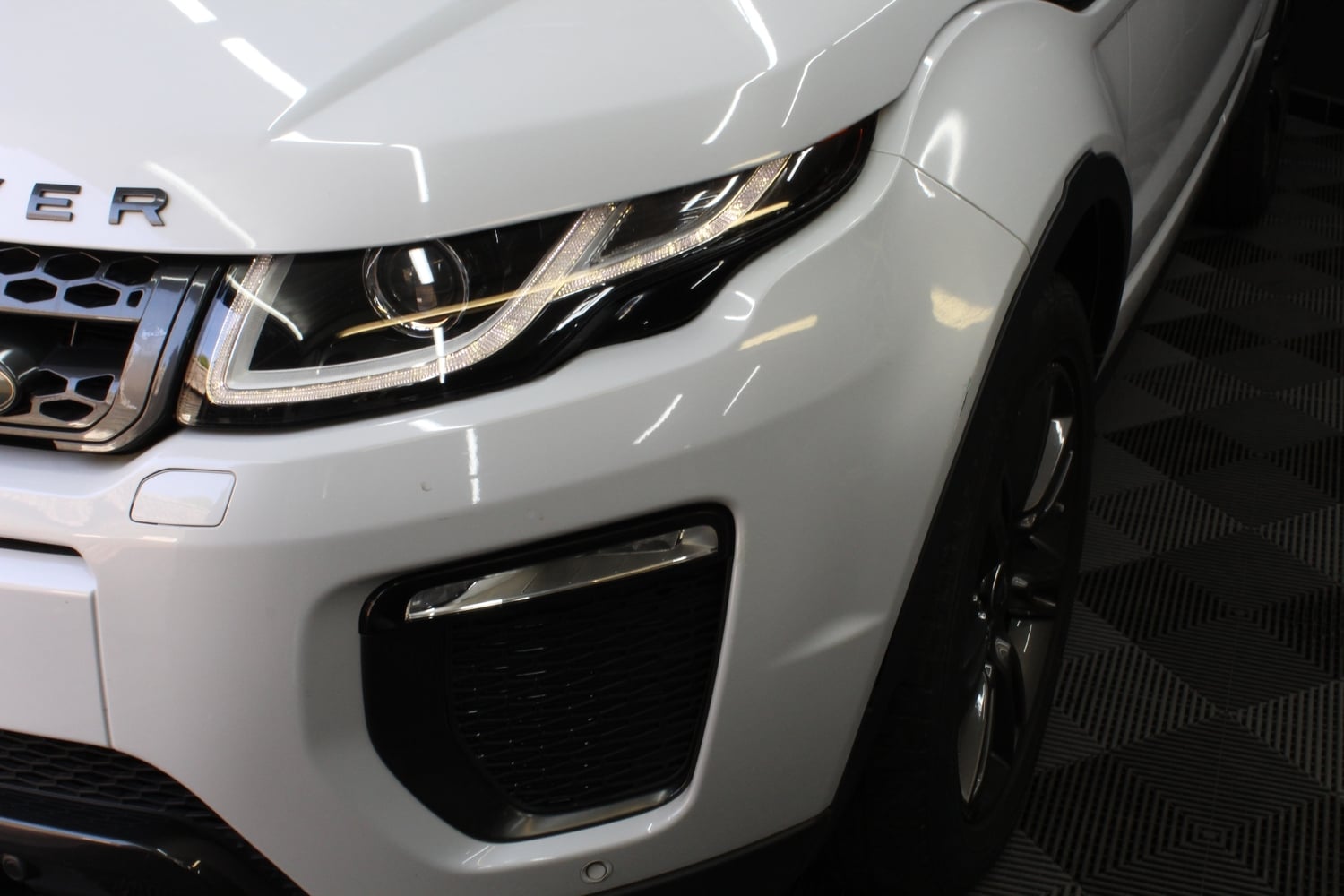 Land Rover Range Rover Evoque Chertsey