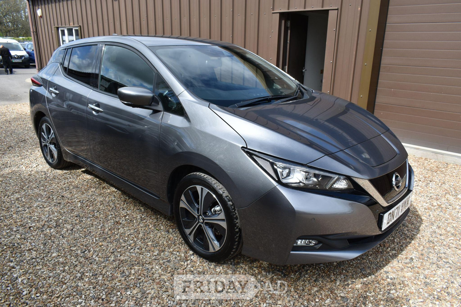 Nissan LEAF 2021 in Guildford