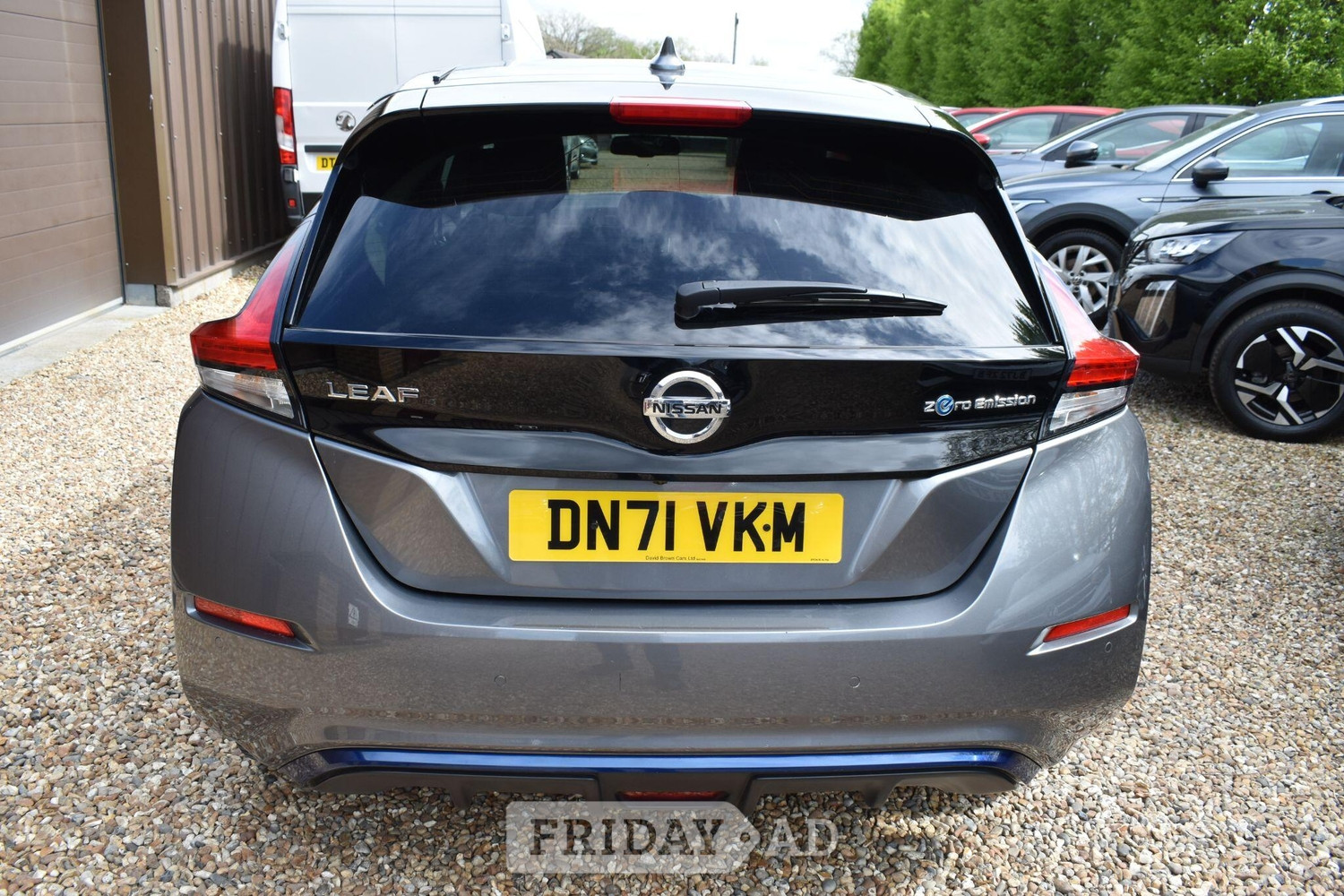 Nissan LEAF 2021 - Cars
