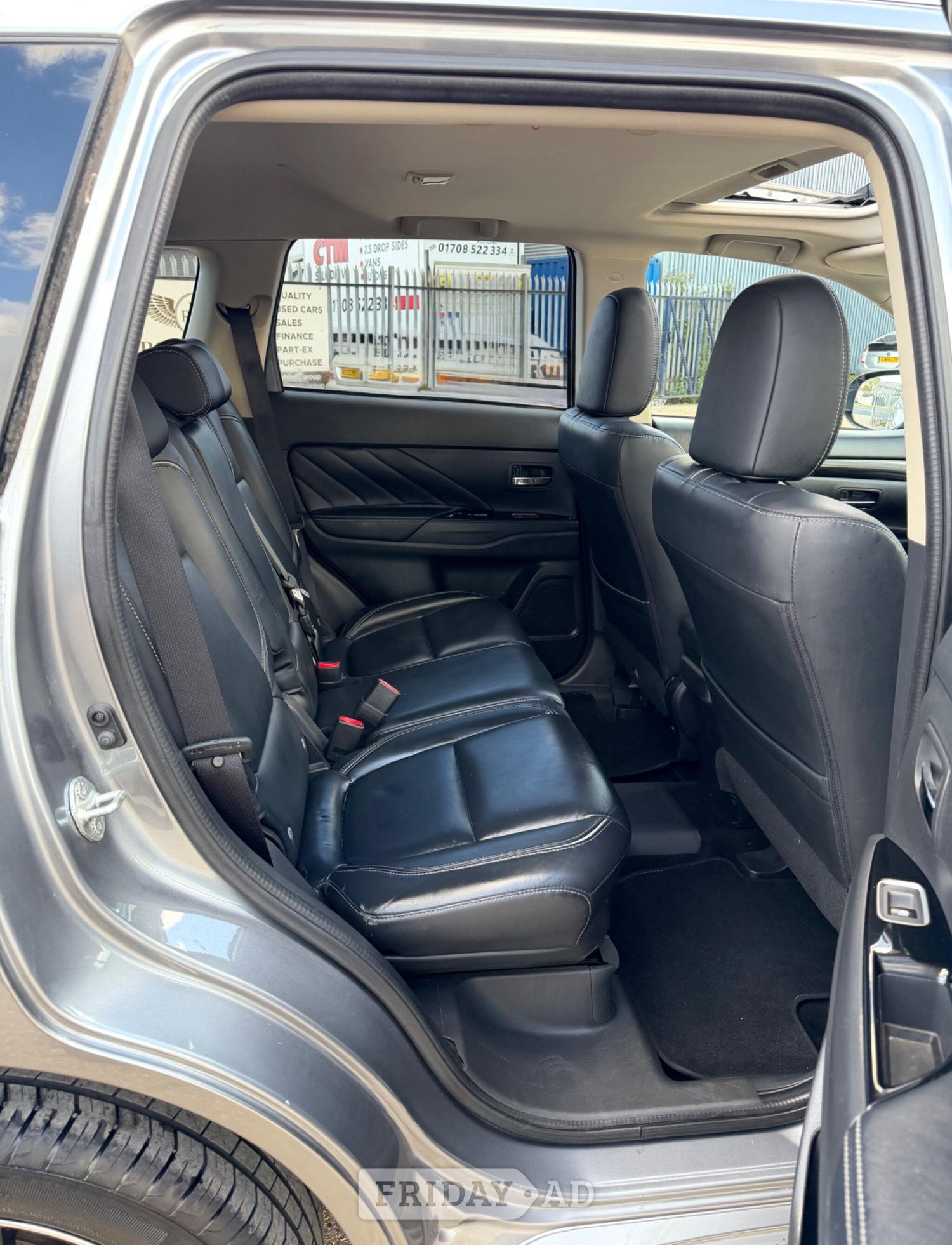 Mitsubishi Outlander 2016 - Cars in Havering