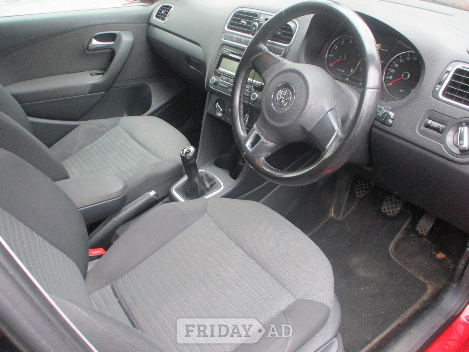 Volkswagen Polo 2009 - Cars