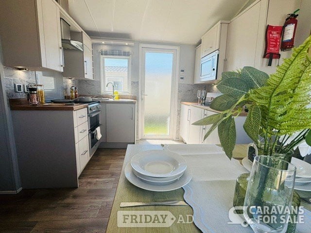 Dovercourt Willerby Winchester 2016 for sale