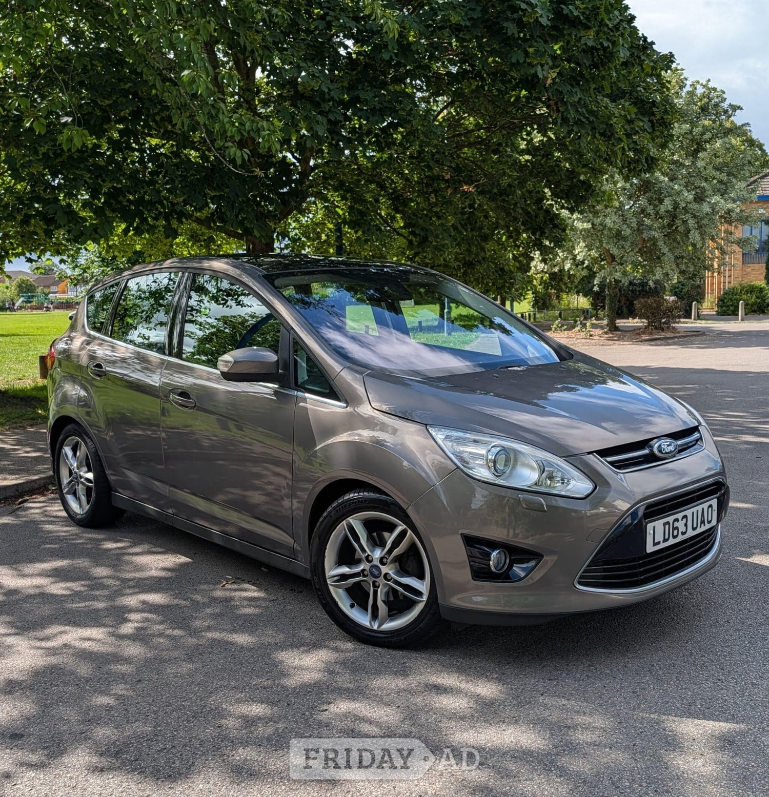 Ford C-MAX 2014 in Slough
