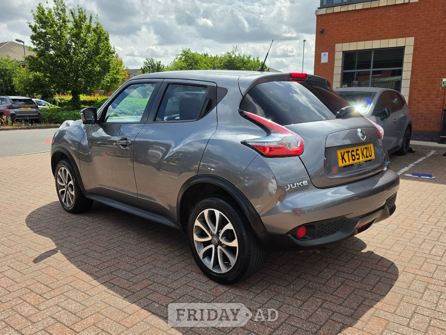 Nissan Juke 2016 - Cars