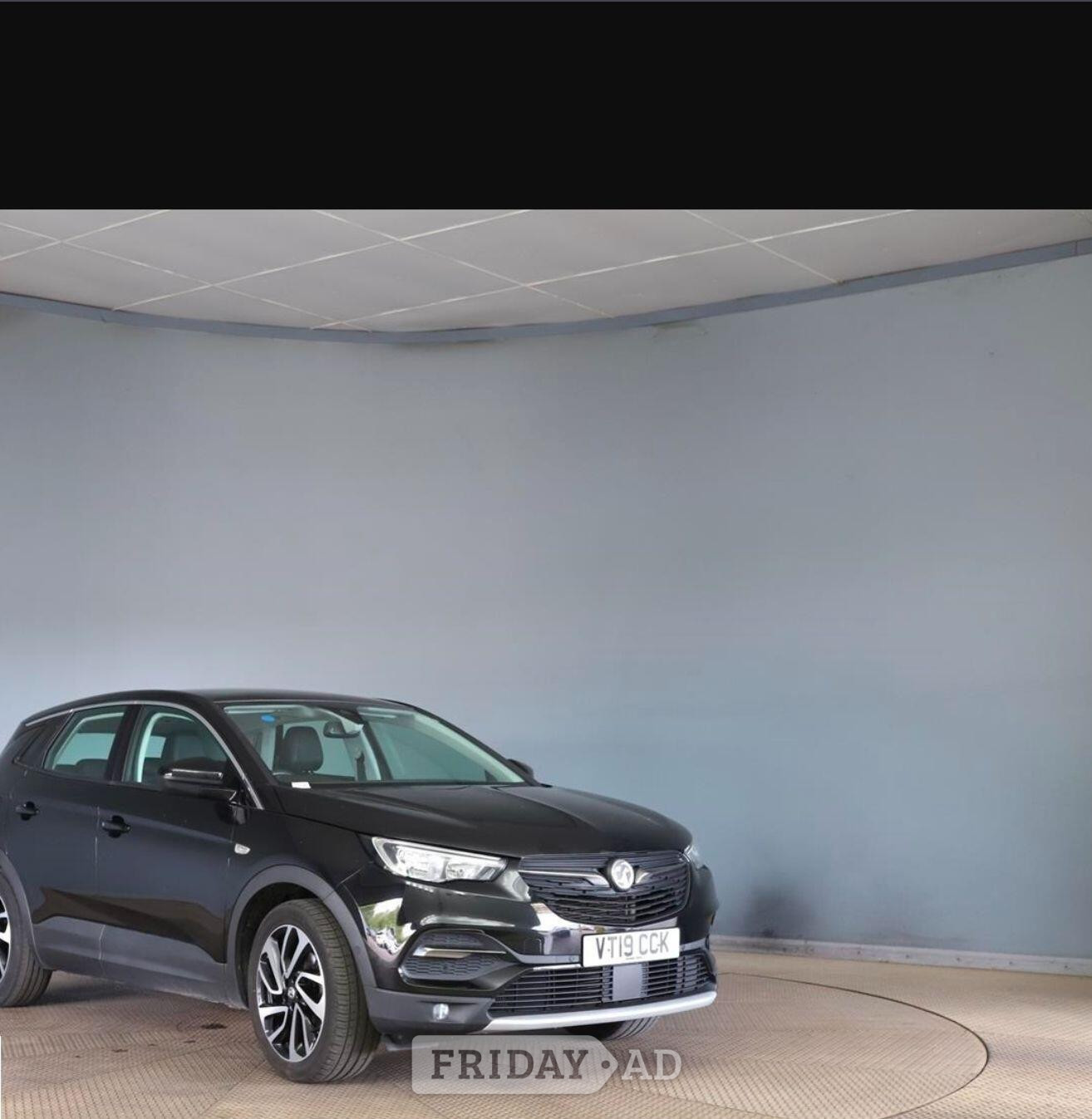 Vauxhall Grandland X 2019 in Staines