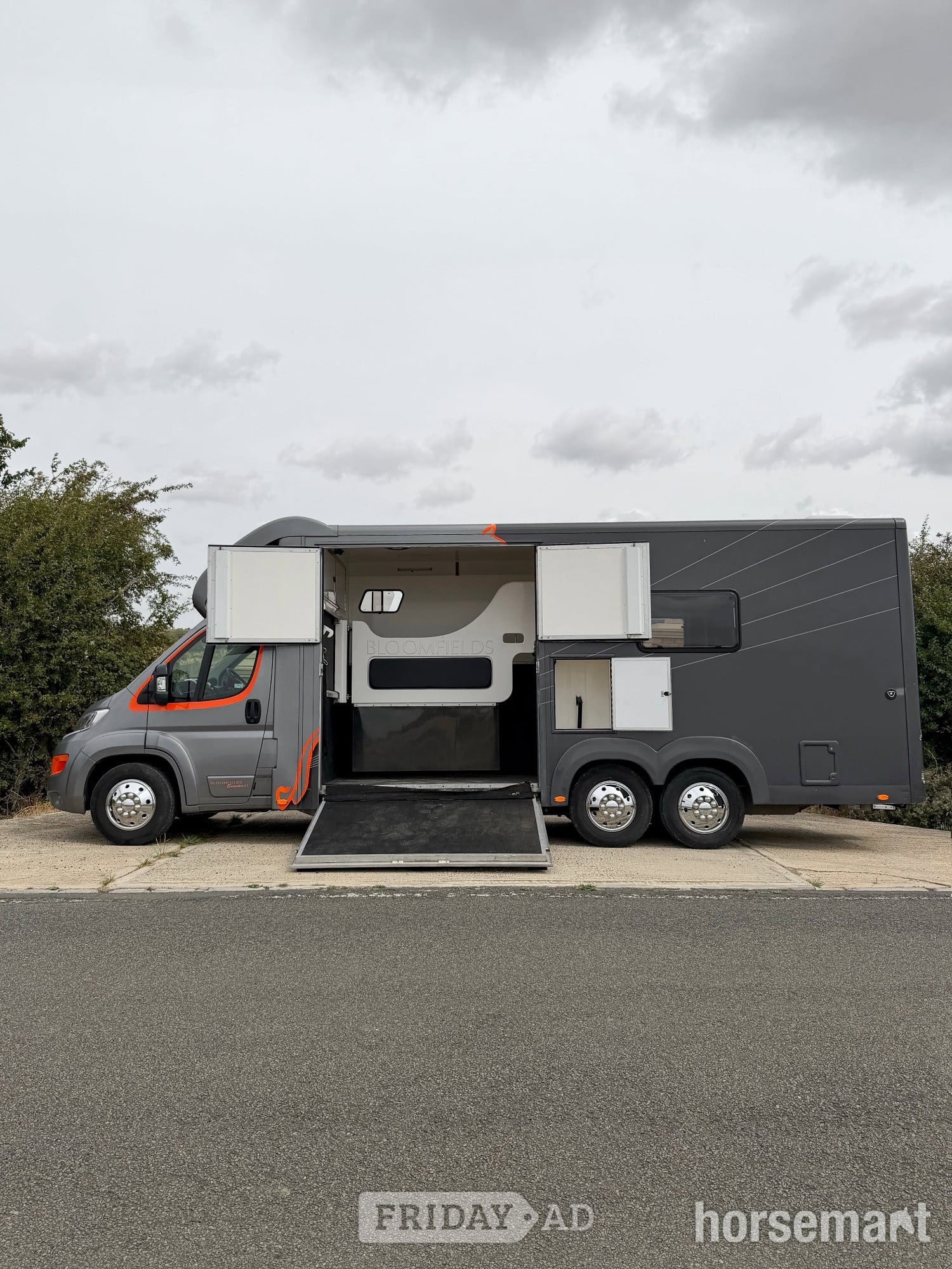 Bloomfields Eventer 5T - 2 Stall Horsebox – 43,612 Miles – £72,000 No VAT Fiat Horsebox in Alconbury Weston