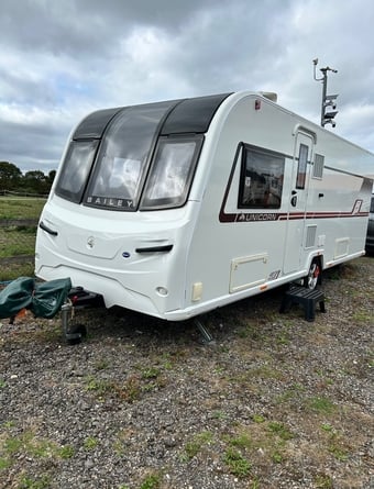 Bailey Unicorn Vigo 2018