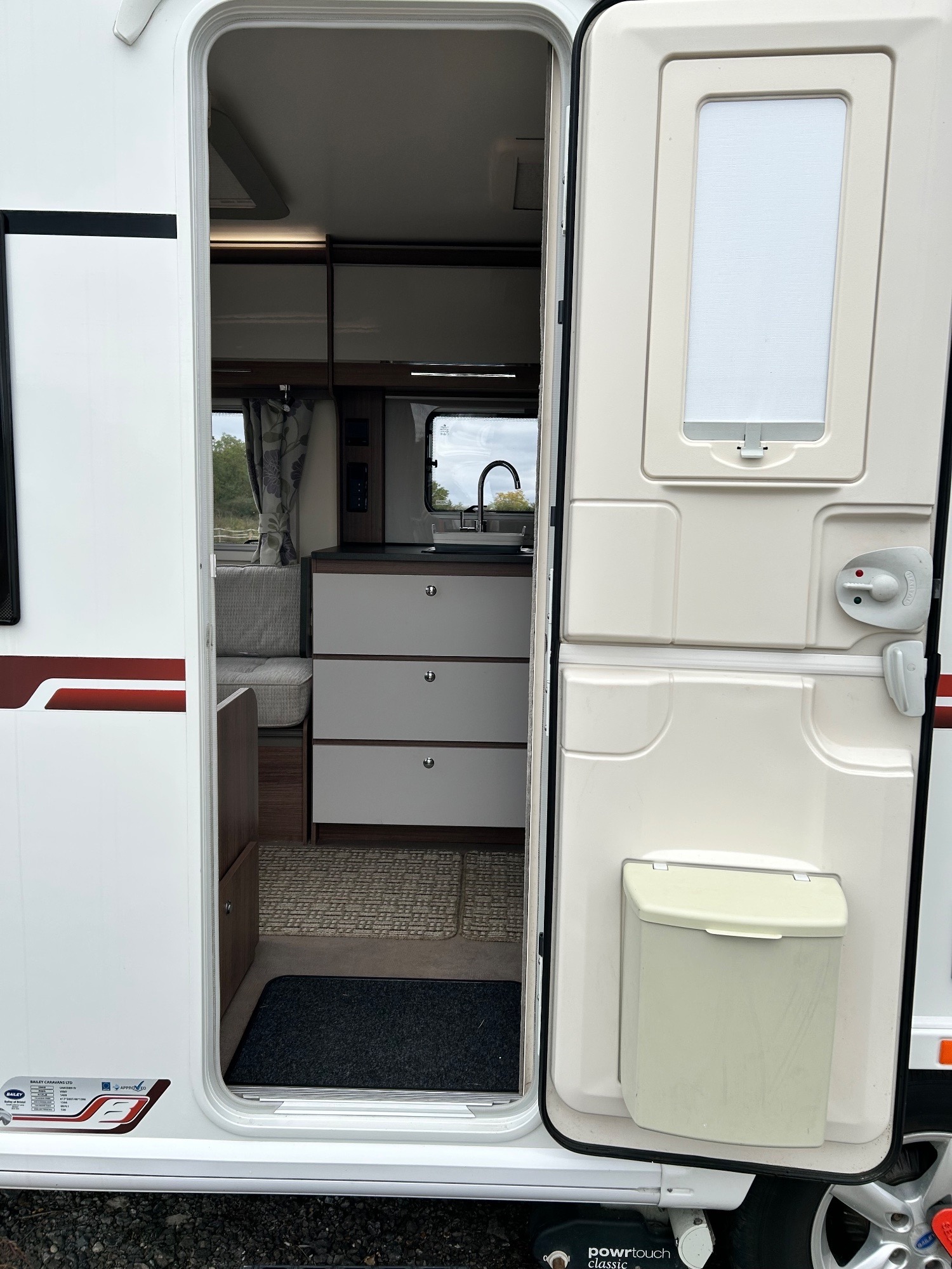 [ berth ]Bailey Unicorn Vigo