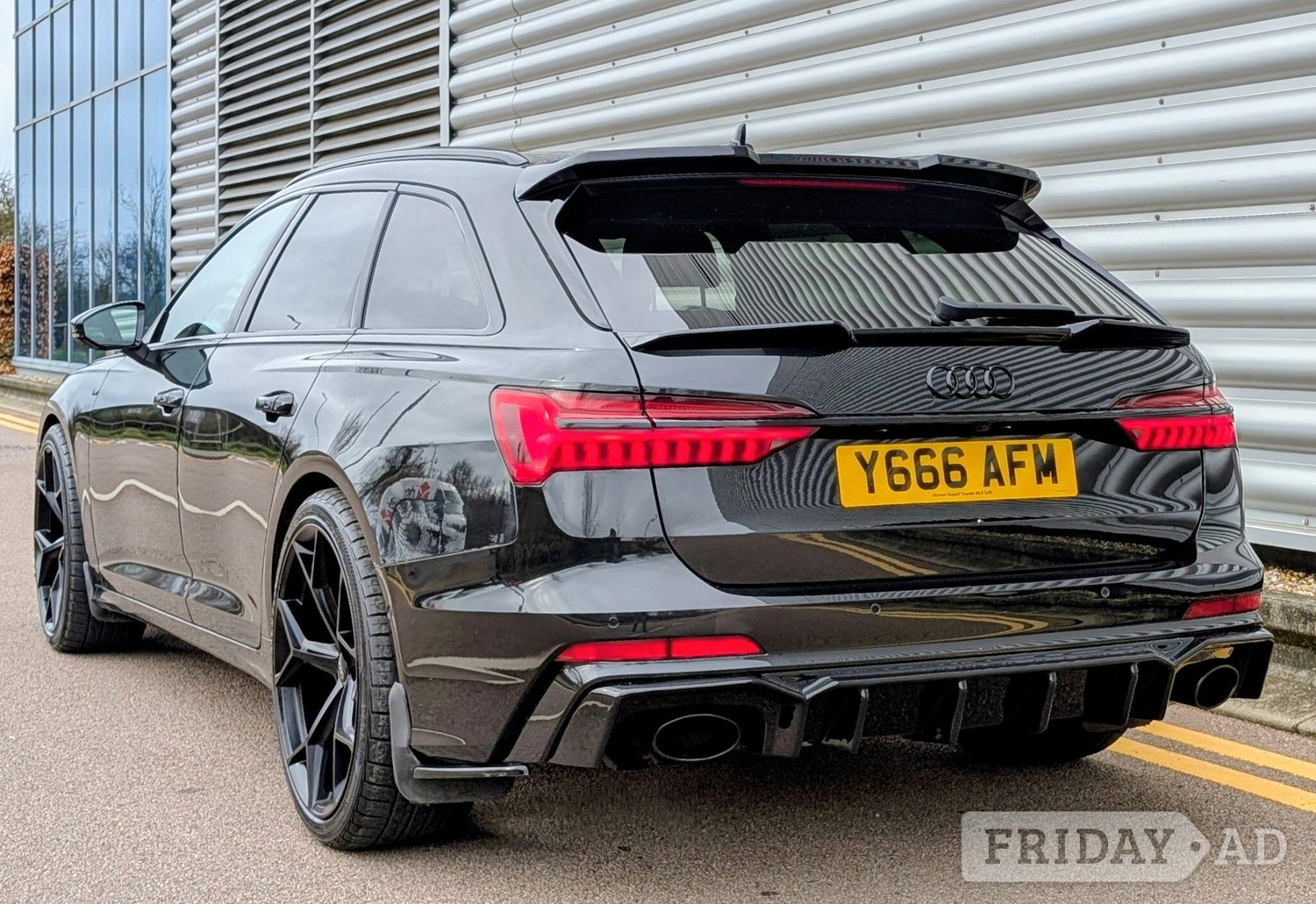 [ berth ]Audi A6 Avant