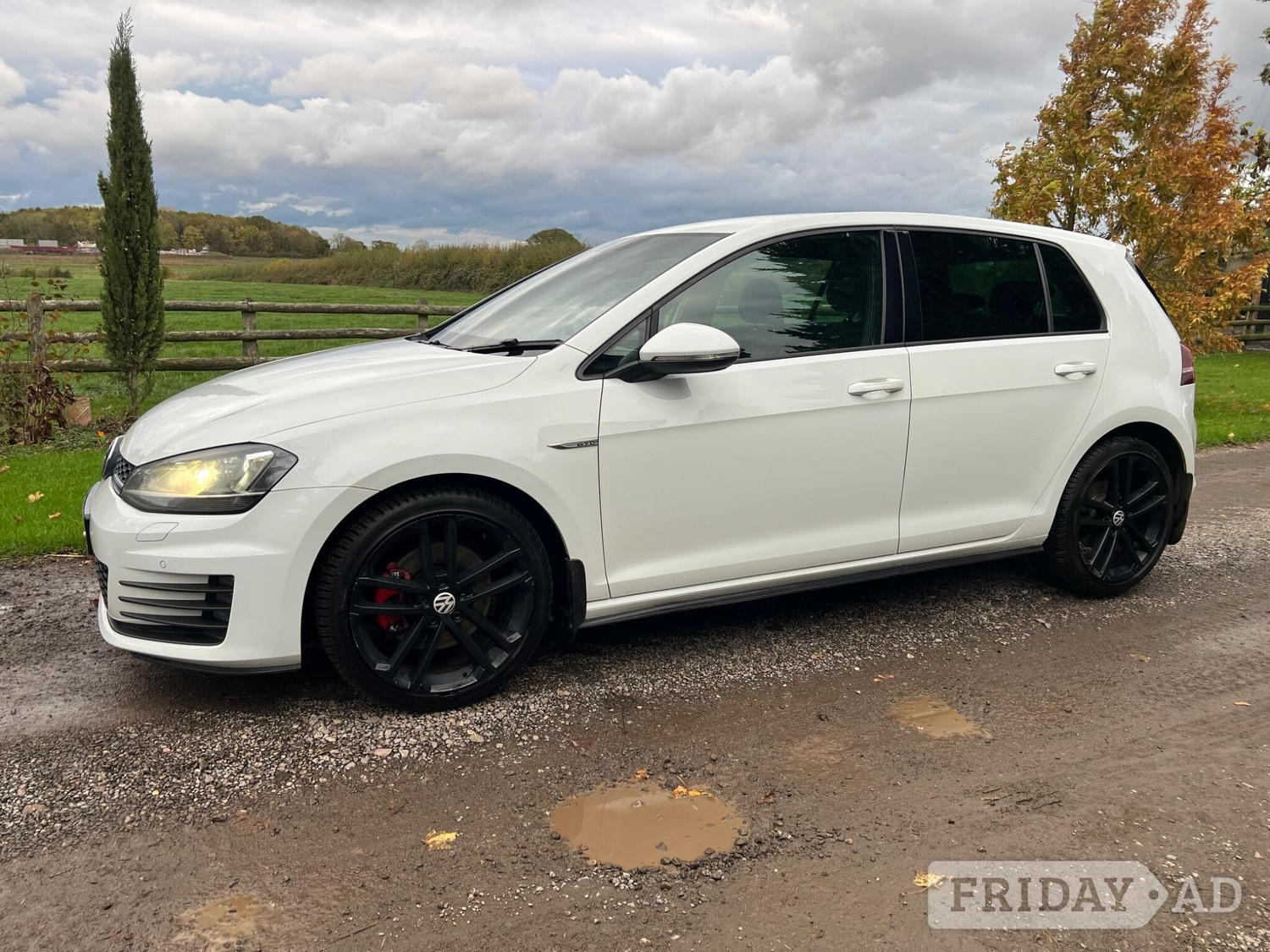 Volkswagen Golf 2014 - Cars in Enderby