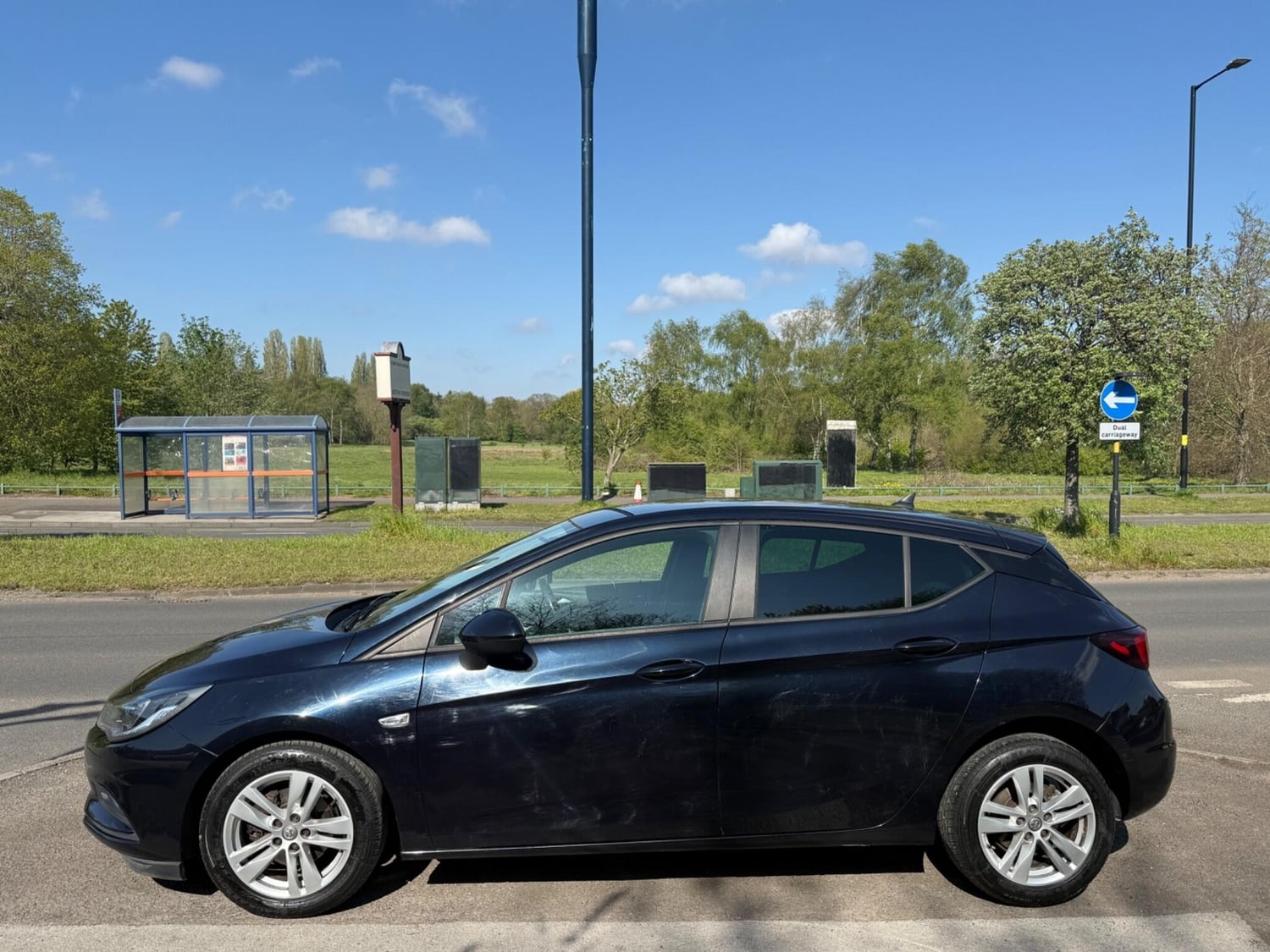 Vauxhall Astra 2018 - Cars
