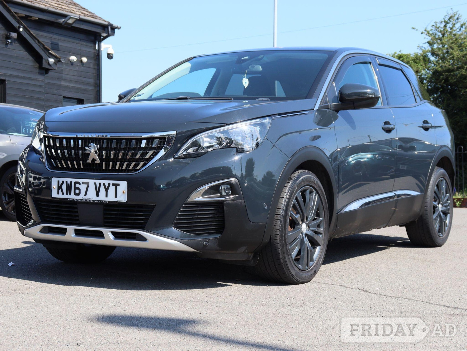 Peugeot 3008 2018 - Cars in Coalville