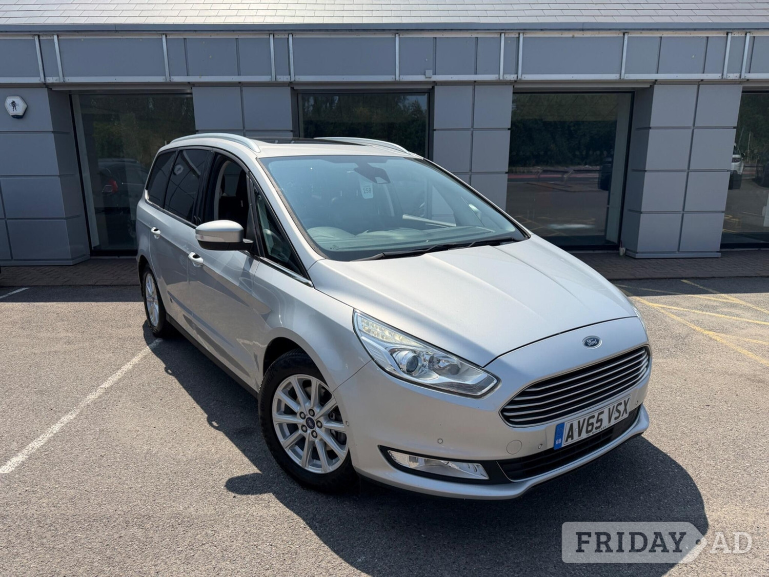 Ford Galaxy 2016 in Gillingham